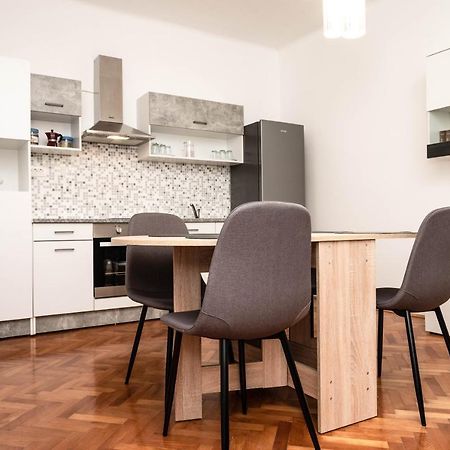 Apartment Marta Raša Εξωτερικό φωτογραφία